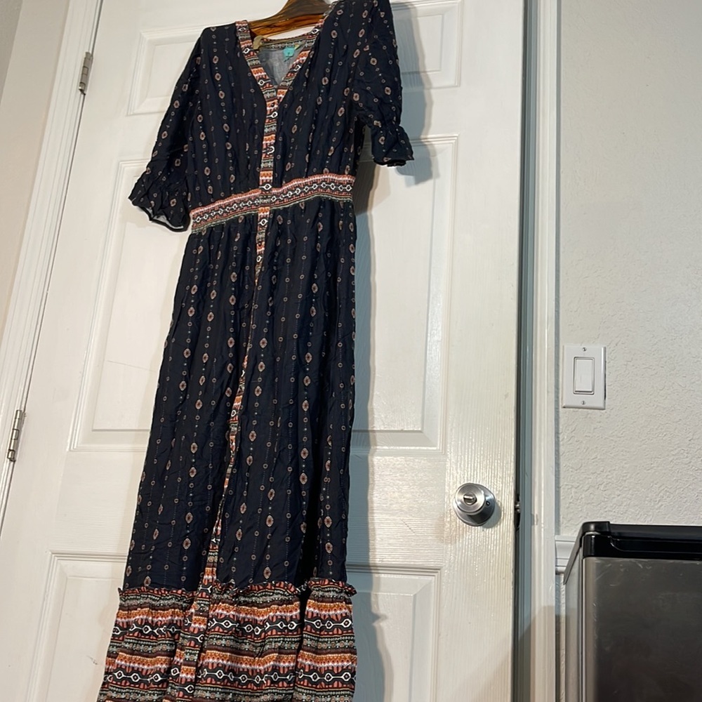 NWT FARM RIO MAXI DRESS - Picture 4 of 10